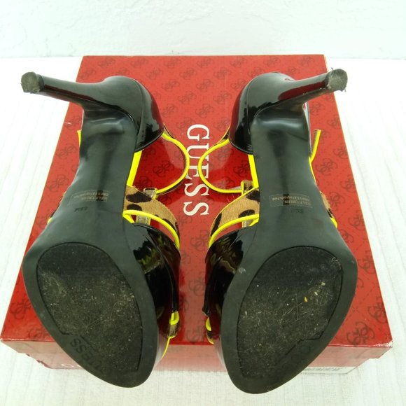 6 ½ M Guess Korrinee T-strap peep toe stiletto heel. Animal print. - Picture 7 of 10